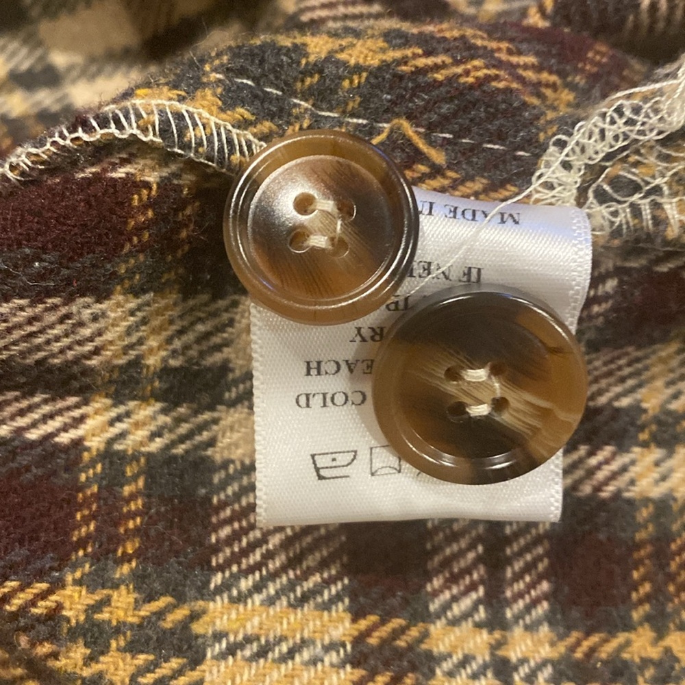Plaid Button-Up Shacket - Picture 4 of 4